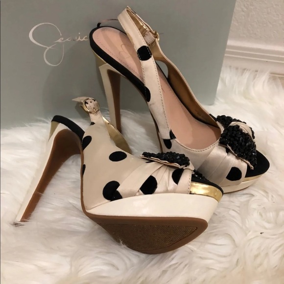 Jessica Simpson Heel - Picture 2 of 3